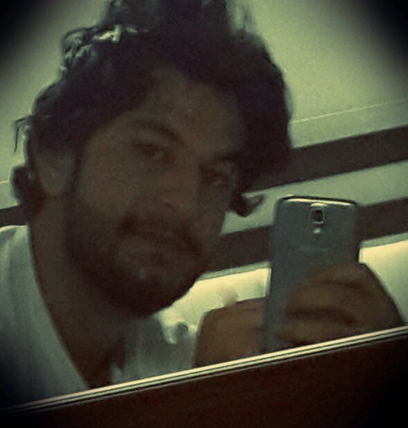 ‏‏اكـبـر فَـخر للـنـاس إِنـي مـنْ الـنآس |•| وأكبـر فـخـر لـلأرض ممـشٱي فيهاآ https://t.co/gg0uJIvvuW‎.shalal‎@facebook.com
