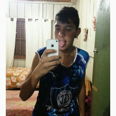 sou o cara mais feliz do mundo  namoro uma princesa *-*