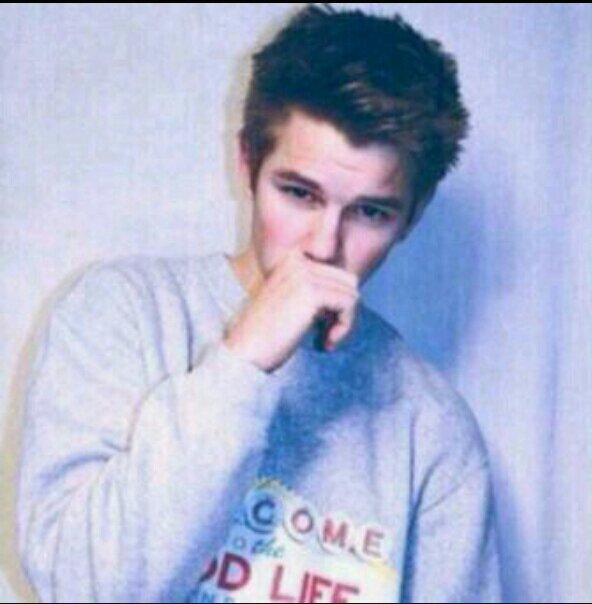 Fad654's profile picture. ثق بنفسك ف كﻻم الناس لن ينتهي ...!               ;                                (¯`·._) Hilal (¯`·._)