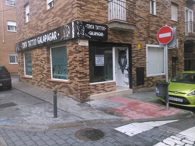 ESTUDIO DE TATUAJES Y PIERCING. Calle Blazquilla n.1 telefono: 657 62 90 53  Galapagar (madrid)