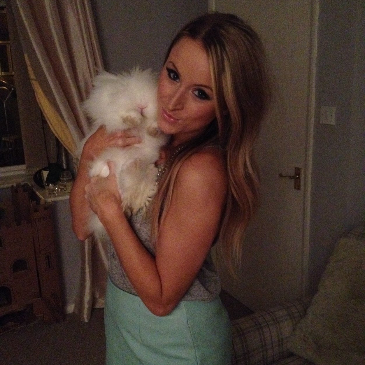 Beauty and the Bunnies - New Beauty and House Rabbit blogger, UK , blogging about my two passions in life, Beauty and my house rabbits Radebe & Reaney