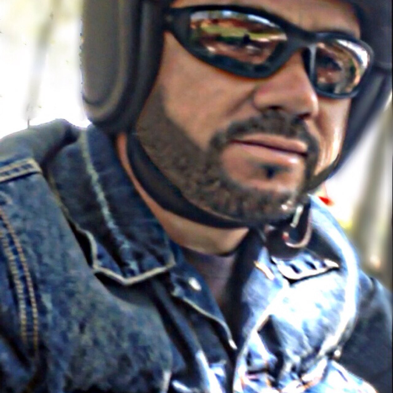 HarleyViaje's profile picture. Vivencias de lo que mas me gusta hacer... Viajar en mi Harley. Ya sea a 1km o 3000kms.