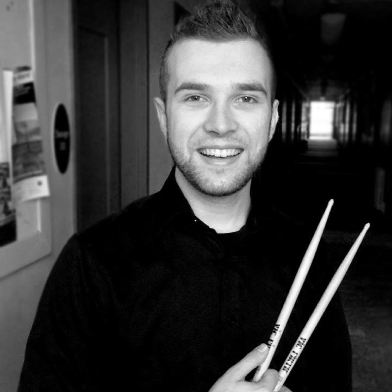 lucasloud's profile picture. Lover of Curling!!! 🥌🥌🥌🥌