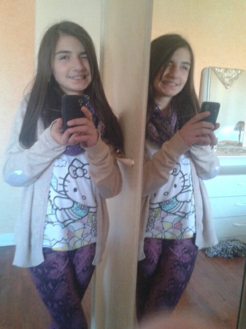 J`ai 13 ans j`habite a Paris