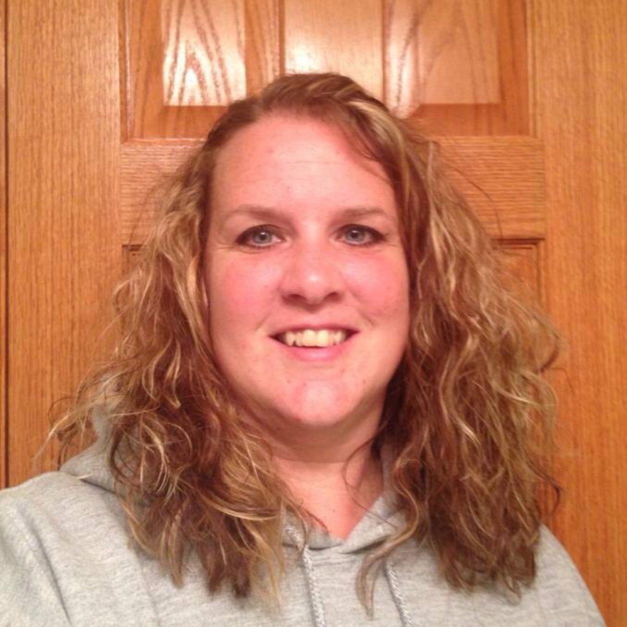 sonflourcakes's profile picture. I am a stay at home mom to 5 wonderful kids. 4 boys and 1 girl. I enjoy painting, decorating cakes. My new hobbies are Biking and running!!