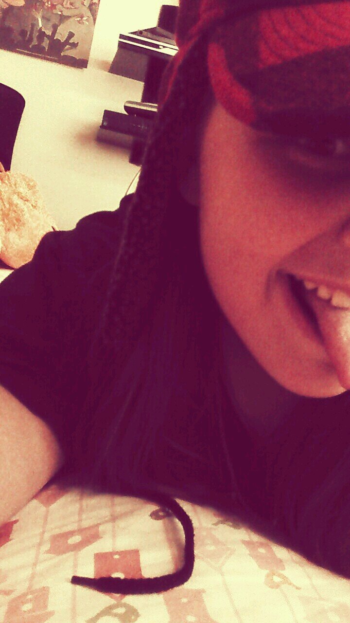 Coffee, gaming, school.. someonnnne, 2 someones...