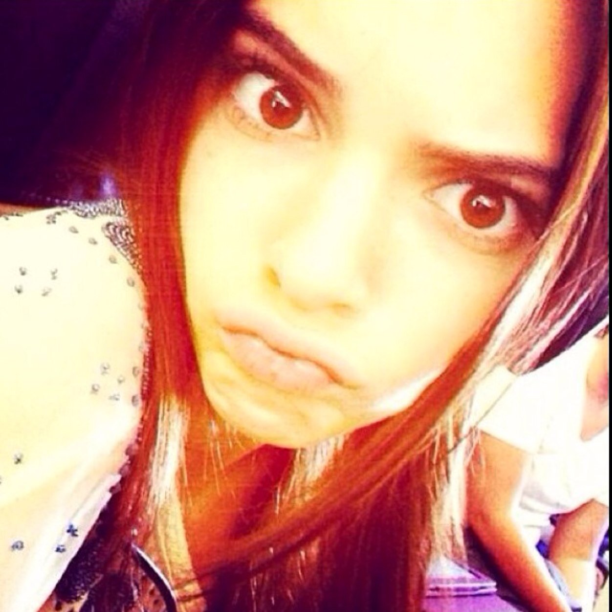 MariaG844's profile picture. :3 I'm not directioner I'm #crazymofos ,Jonatic and Belieber :3