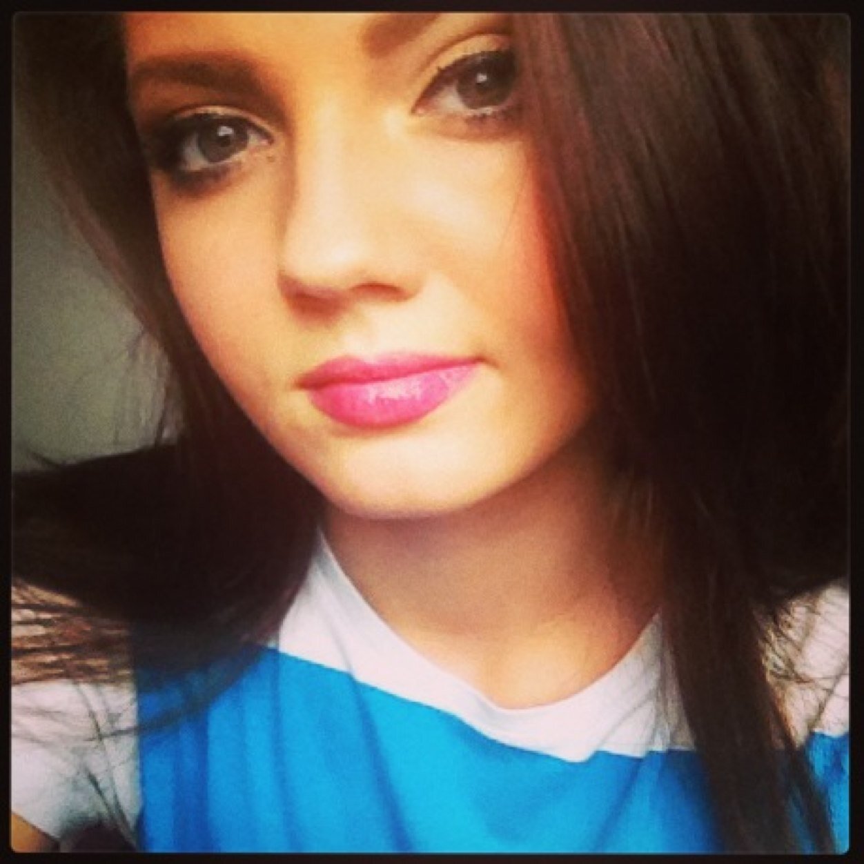 kaarly09's profile picture. :)