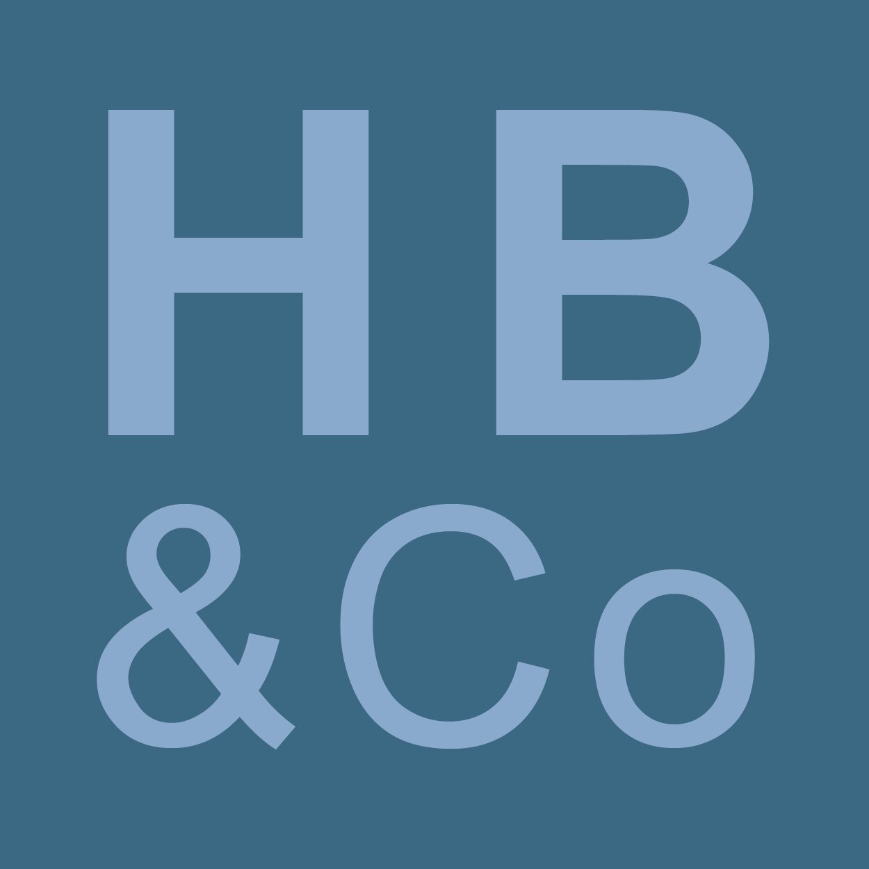 Hannah Bruce and Company create events that respond to specific places, immersing audiences in unique performance journeys, using the latest digital technology.