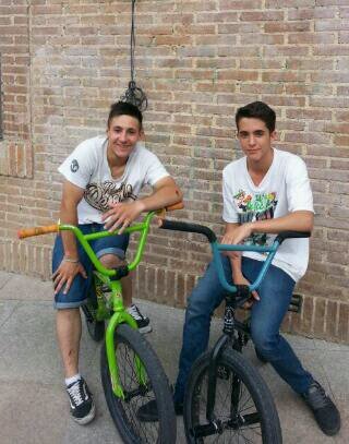 LOVE BMX
