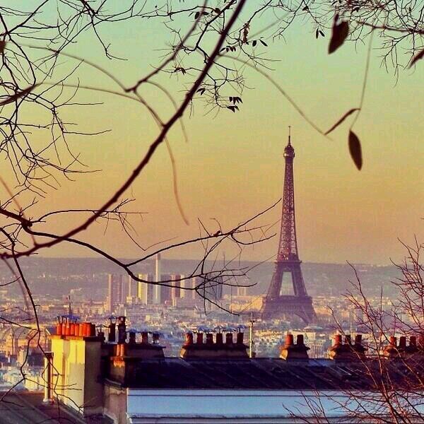‏وشِلـون أخـآف وعزوتي كـلها سيوف وشِـلون أخآف وعزوتـي {وآيـليه}
