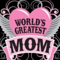 MomLives's profile picture. 