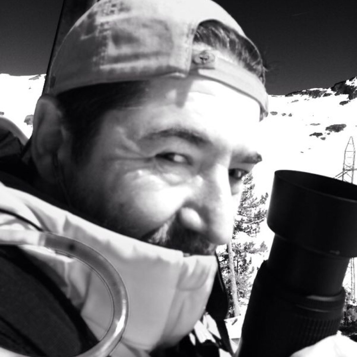 ex CEO of @TeamVision_es #ContactCenter #Custserv #SocialMedia #CX IT_Technology |Skier ~ Scuba Diver & Underwater Photographer Views are my own