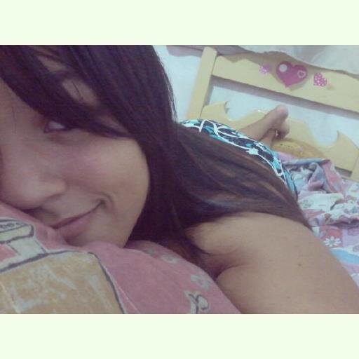 Sou uma pessoa como qualquer uma, que tenho sonhos, vontades proibidas, desejos, luta para ser feliz.