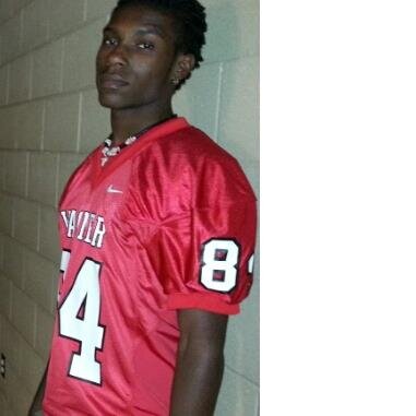 YoungTexasPlaya's profile picture. fwm I hoop I run track