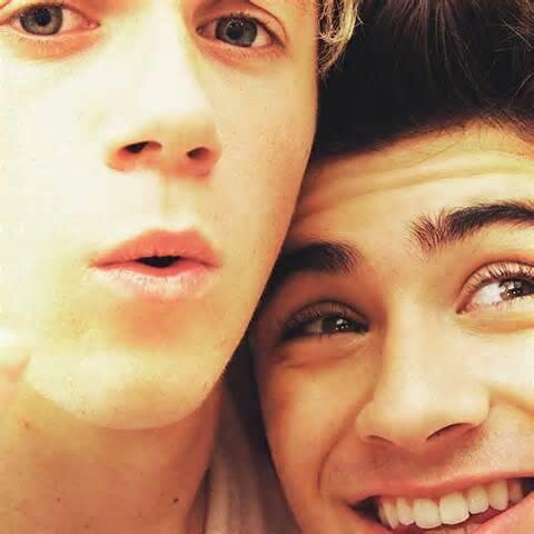 I'm sorry if I say 'I need you' but I don't care, I'm not scared of love