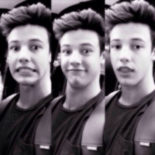 ♡ i gave you this free follow so go follow @cougardallas and have a nice day xo ♡