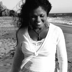 1st Fanpage for @CeCeWinans. Her heart & love for God has influenced many on how to live life through faith. Creators: @KiiyahSings__ & @_SheCutierrific