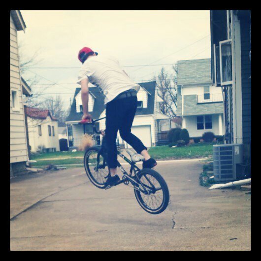 Bmx is my life... Also add me on ps3 BoneThugs613