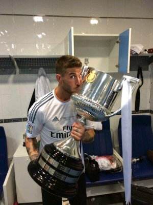 SRteadoro's profile picture. Gran fan del Gran Sergio Ramos, el mejor jugador del mundo!! jugador del Real madrid y de la selecion española!! LO ADORO #LoAmo