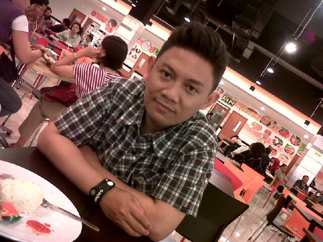 DawneyRowley's profile picture. 