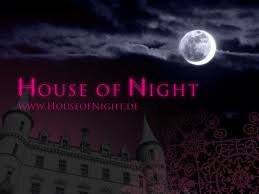 HouseOfNightLat's profile picture. HOUSE OF NIGHT , ... no les gustaria rolear un personaje de esta maravillosa serie?  /who would not like to role-play a character in this series? Let rolea one