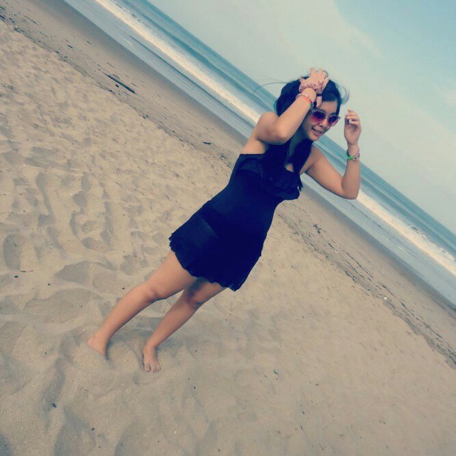 📍🇪🇨
I am the kind of girl who once you know, you won't ever forget.