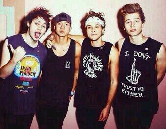 Smile acc from: @GODDAMMITCALUM