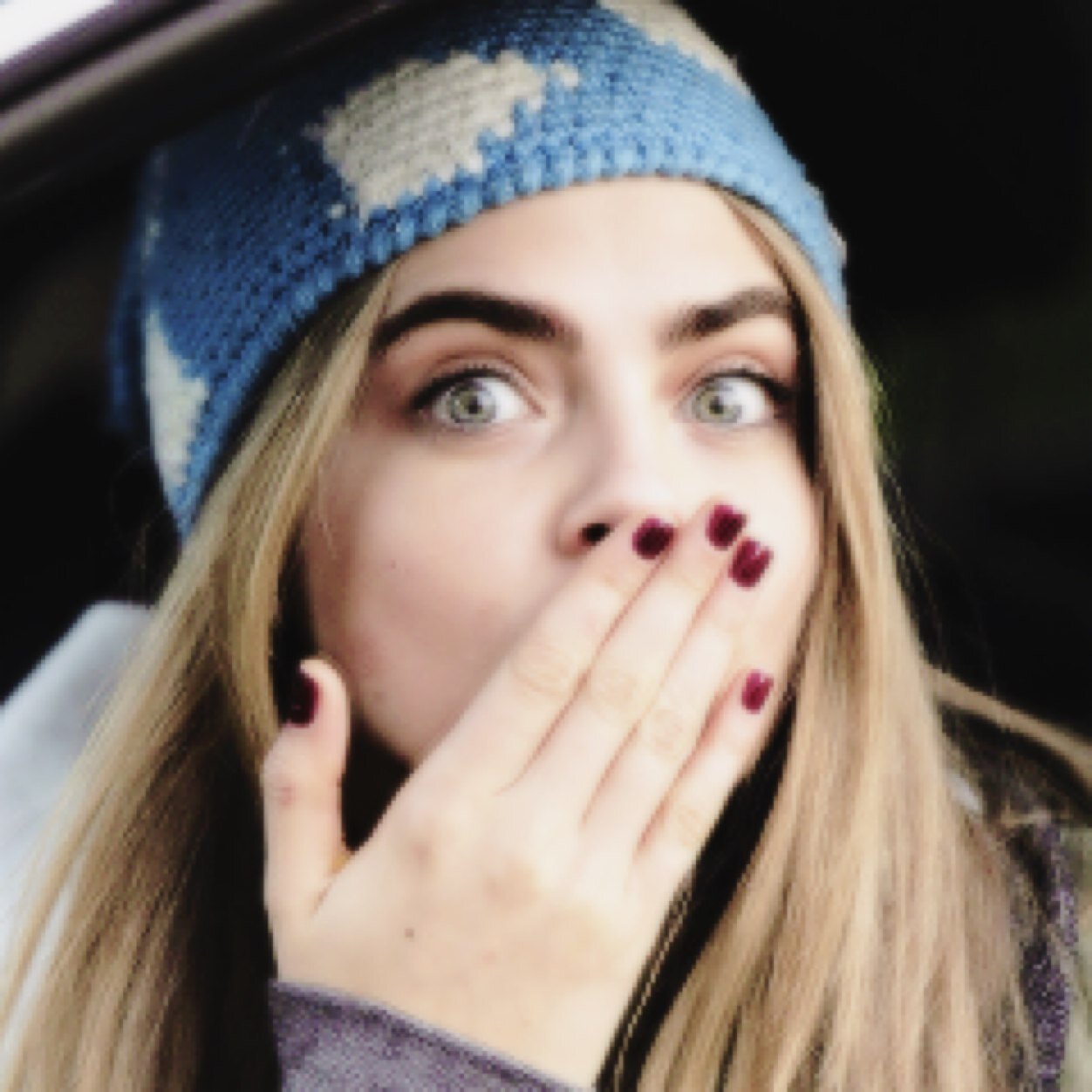 te dei um follow, poderia retribuir no @dileyswhat ? e ganhe mais um follow, obrigada *✧･ﾟ(se eu já te segui apenas ignore)