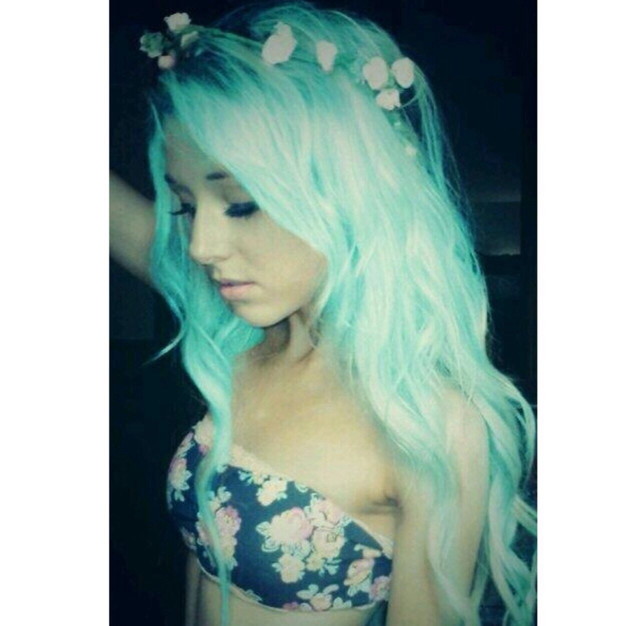 Stressed.Depressed.Music Obsessed. follow your heart and never give up ~stay strong loves~