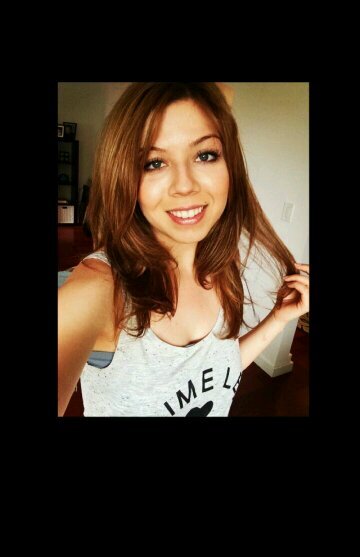 Jennette Michelle Faye McCurdy