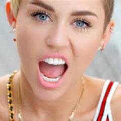 Laraineyd18's profile picture. Sexy lips, dirty hips, high class, nice ass, amazing smile, 1D Style. & Smile, because your beautiful just like this potato