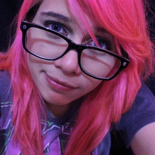 Quem eu sou, você só vai perceber quando olhar nos meus olhos, ou melhor, além deles.