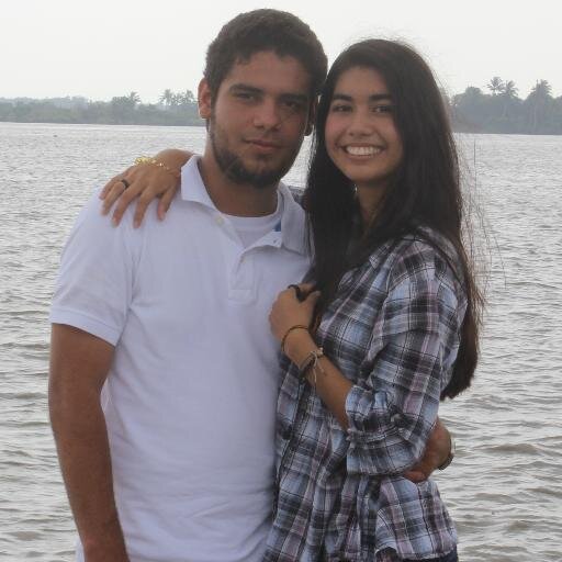 Comunicador - Solía pensar que la peor cosa en la vida era terminar solo. No lo es. Lo peor en la vida es terminar con alguien que te haga sentir solo. Williams