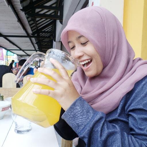 Mom and Dad,you are brighter than a billion stars in the sky | ♥ Allah SWT ♥ Muhammad SAW ♥ Tri Istuti | yg abadi hanyalah keluarga dan kematian