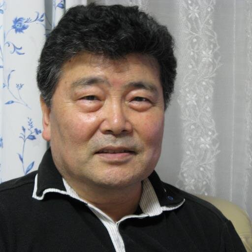 現代琴・大正琴・ハーモニカ等楽譜作りやレッスンCDを作っています。ジムに通って体重を減らすのに奮闘中！楽器の相談のります。☎048-269-2974