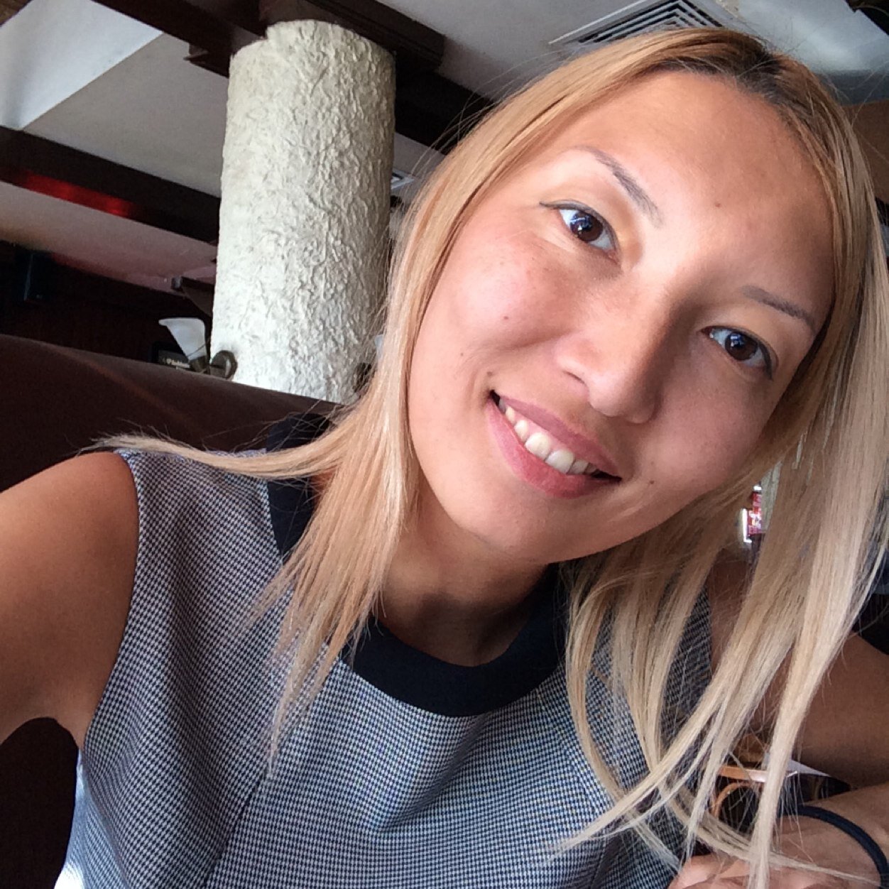 AkmaBekeyeva's profile picture. 