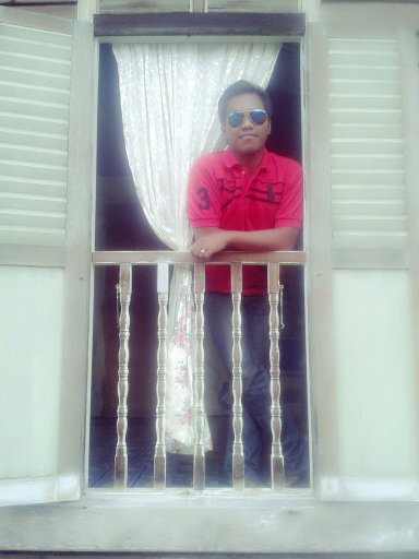 follow me , i will follow u back... my wechat : ohhangah :)