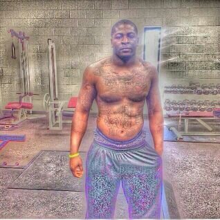 Im out to get it ballin errday..#TeamTatted #TeamChuckTays N Dropfades #Team Pats n Heat #Team NorthEast