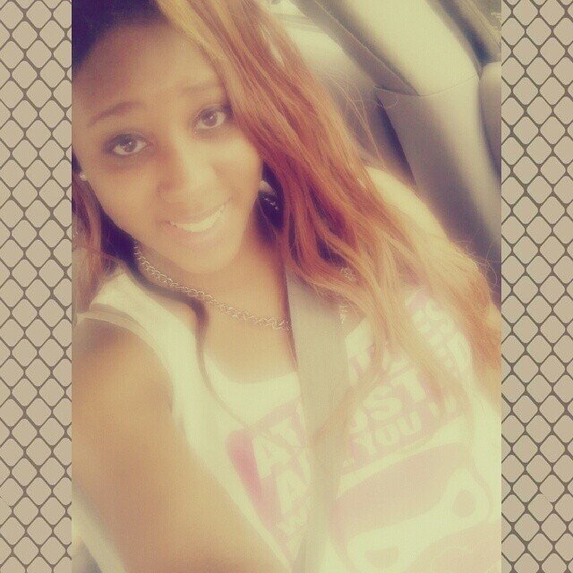 Mother of one 20 years young God first family second && getting money baby girl gotta eat