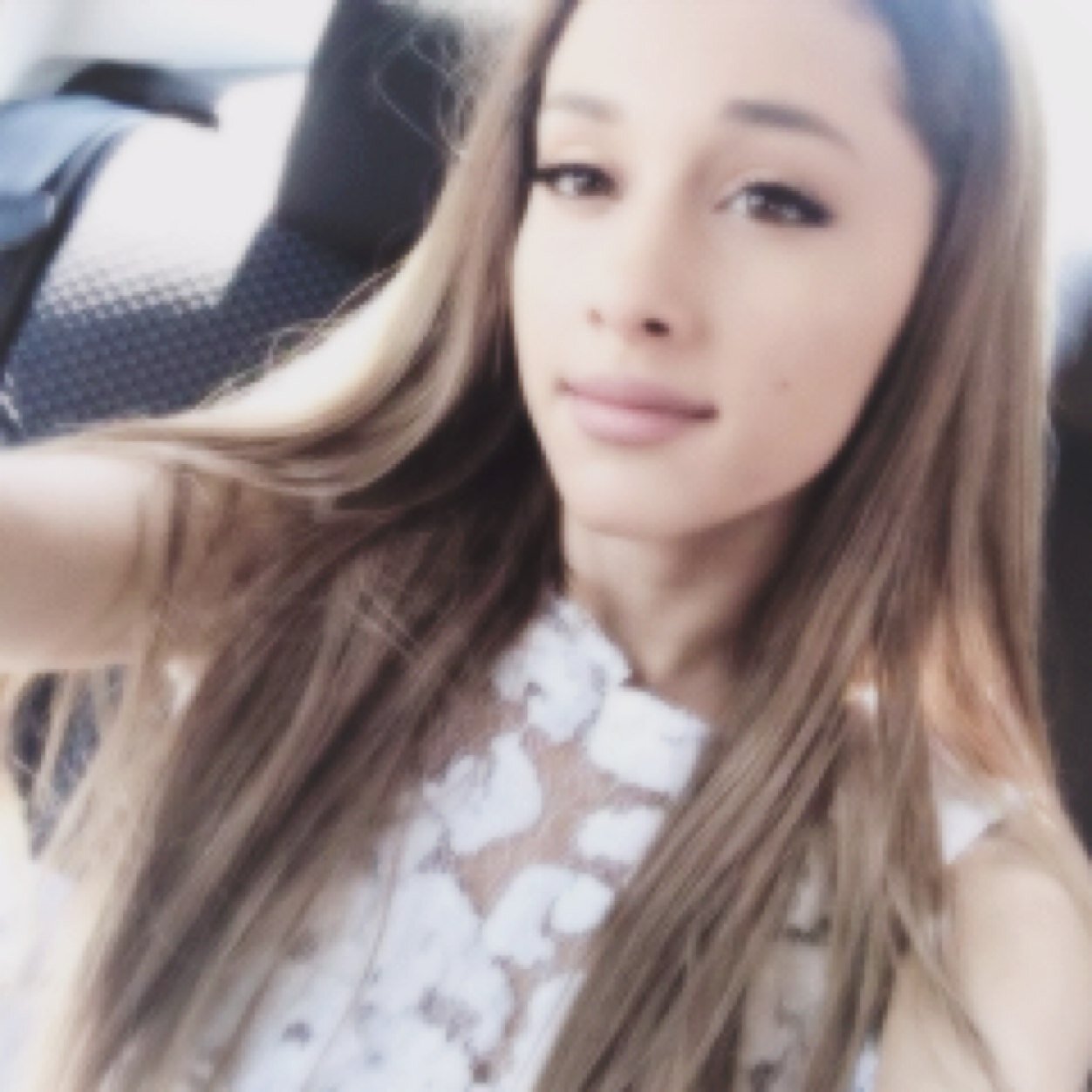 please follow my main account @ZayuumButera I'll Follow Back.