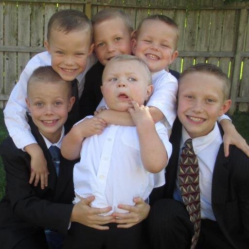 Father of 7 Boys. #Utes #UofU Founder and Chief Designer @RealMenApparel1