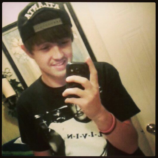 Live that restaurant life. Live in small town USA where we raise hell and go to jail. Fly high SteamNDeamon