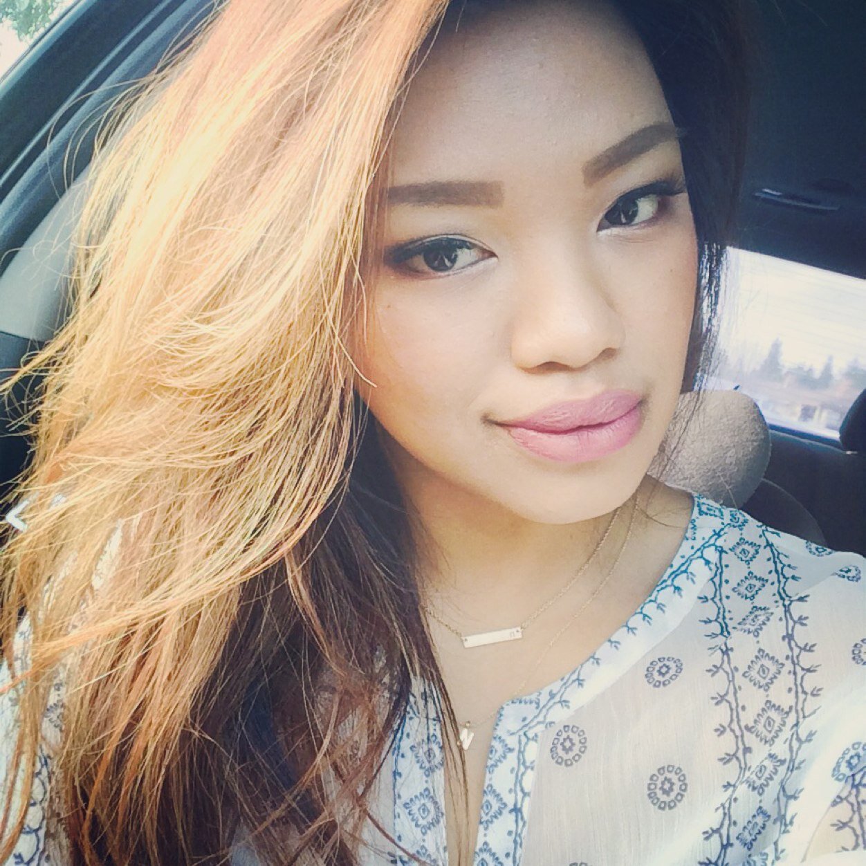 Ambitious, hardworking & sincere. I am enthusiastic about taking up new challenges in life. I love my independence. I always need love. Instagram: @alwaysteri