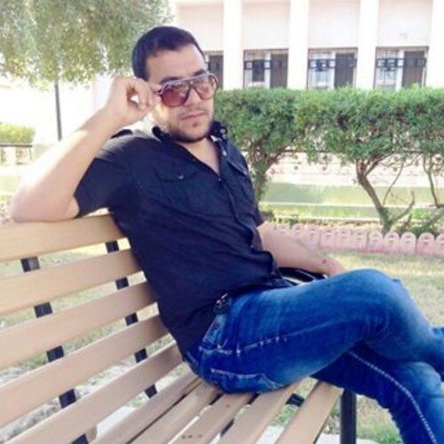 اذا احترمتي سوف احترمك واذا لم تحترمني سوف احترمك لأني امثل نفسي وانت تمثل نفسك