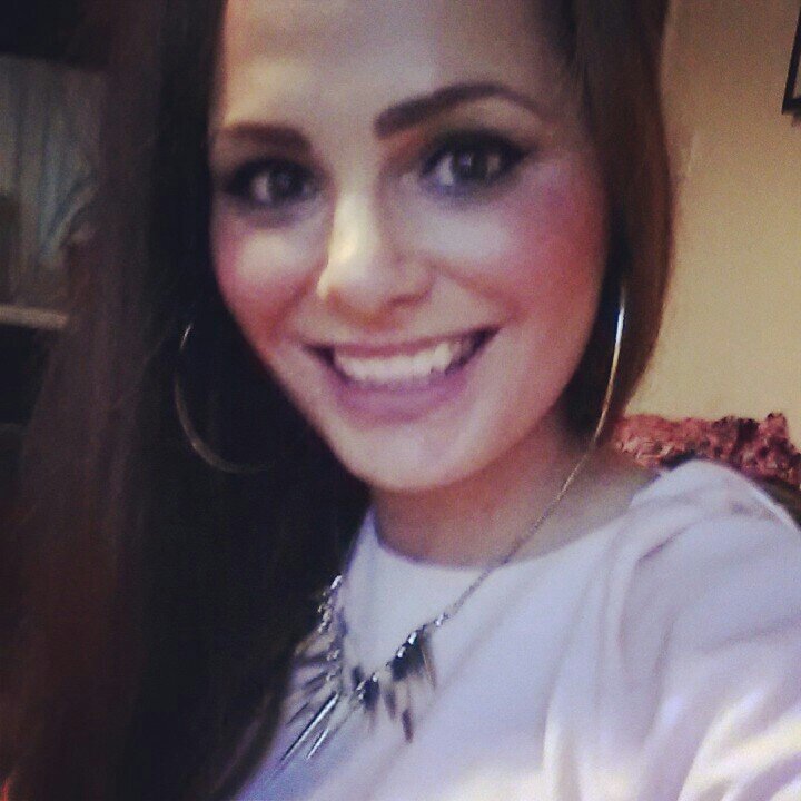 lilybowenthree's profile picture. 