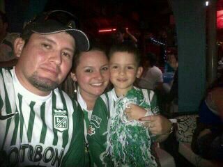 jpcastrobedoya's profile picture. paisa carajo