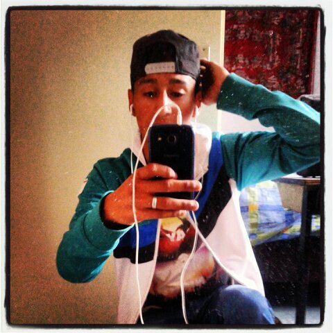 acolombiaan's profile picture. Colombiaan(L)   uit het oog, maar nooit uit het hart bedankt voor de liefde die jullie me gaven.  only trust god!! love dance #hiphop