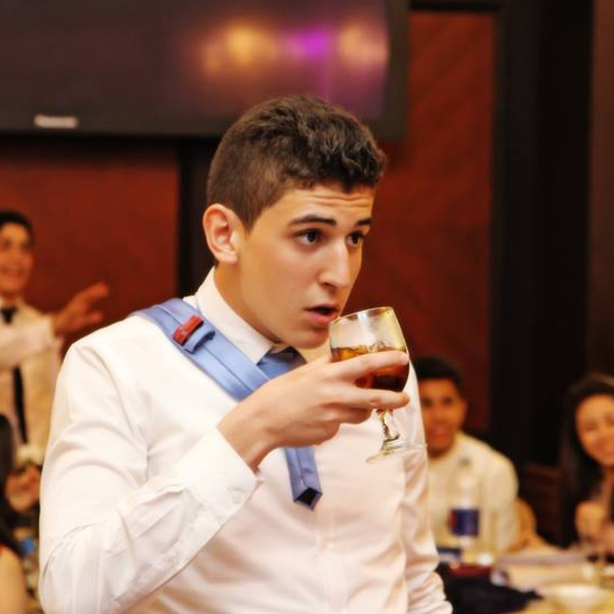 _IAmAdnan's profile picture. Born in Russia and Live in Egypt
Just Praying, ثانوية and Home workouts.
Instagram; AdnanAlkhateeb95