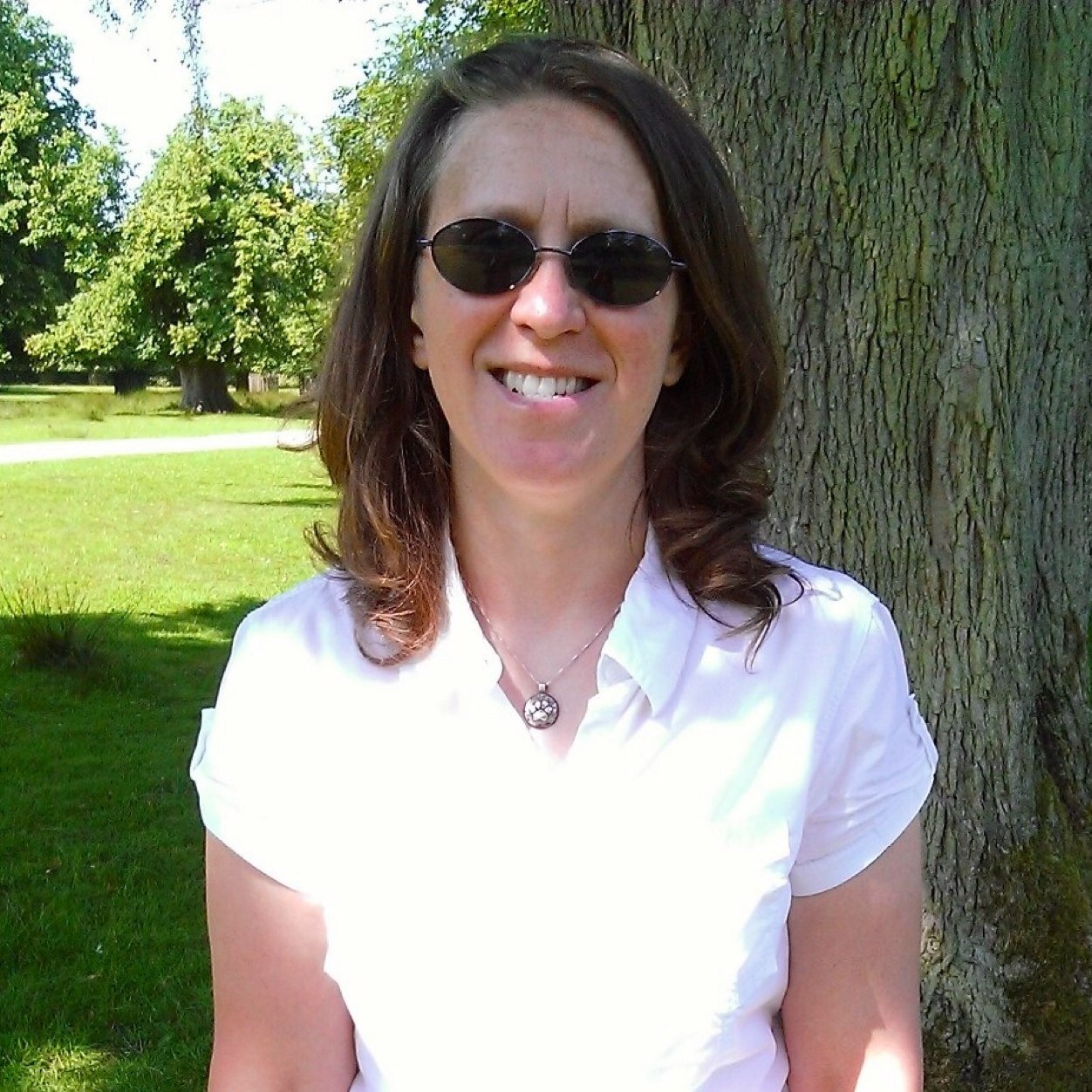 PurrfectEar's profile picture. Photographer, Reiki Level 2, Animal Lover, Vegetarian, and more...